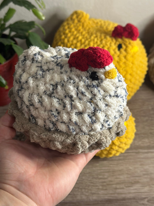 Mabel Chicken with Nest