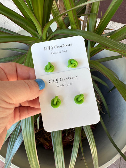 Green knot studs
